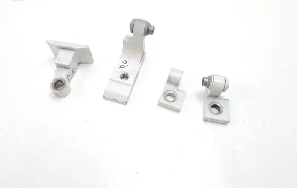 Rear door hinge set