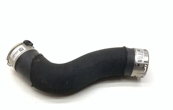 Intercooler hose/pipe