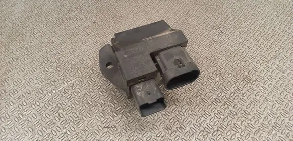 Citroen C3 Coolant fan relay 9827892380