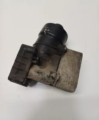 Volkswagen Amarok Oil filter mounting bracket 03L117021C