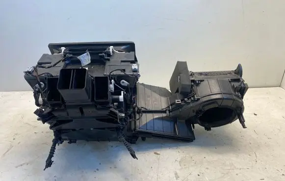Audi A6 C7 Interior heater climate box assembly 4G1820005J