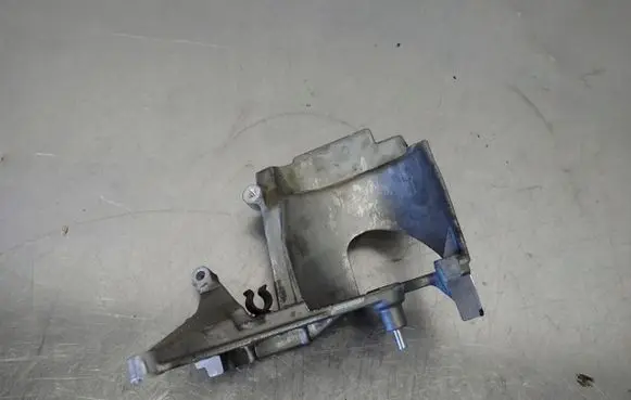 Peugeot 301 Fuel filter housing 9672309780