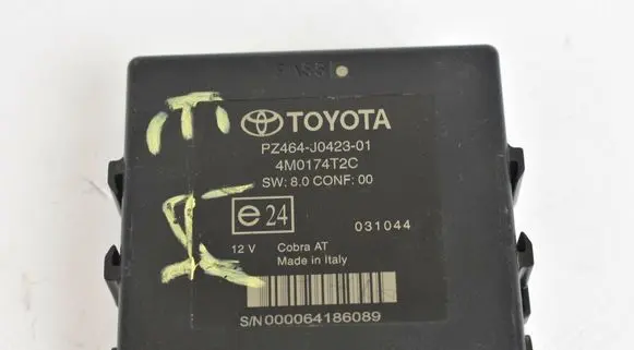 Toyota Corolla E140 E150 Parking PDC control unit/module EIS524259 4M0168T3A