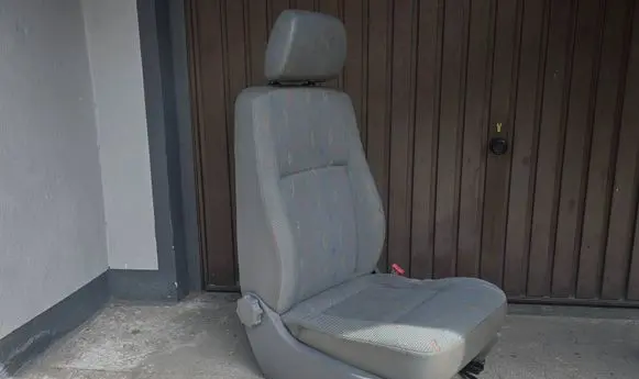Volkswagen Transporter - Caravelle T5 Front passenger seat 7H0881588 7H7881202C 7H7881201C