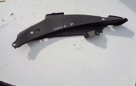 Honda Civic IX Front arch trim LISTWAZALEPKA