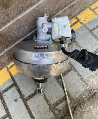 Mercedes-Benz E W212 Brake booster A2124301430 E2452