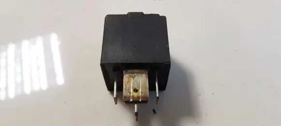 Alfa Romeo 156 Other relay E46520429
