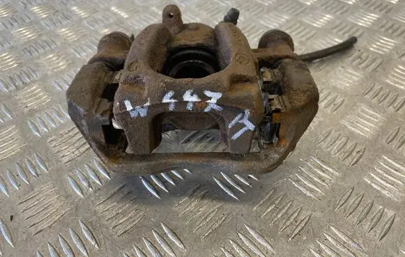 Mercedes-Benz Vito Viano W447 Rear brake caliper A4474230698