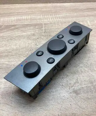 Opel Vectra C Climate control unit 13138196