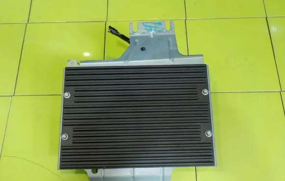 Land Rover Freelander 2 - LR2 Sound amplifier 6H5218C808BD 13AB88