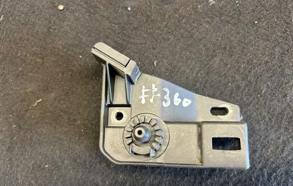 Engine bonnet (hood) release handle