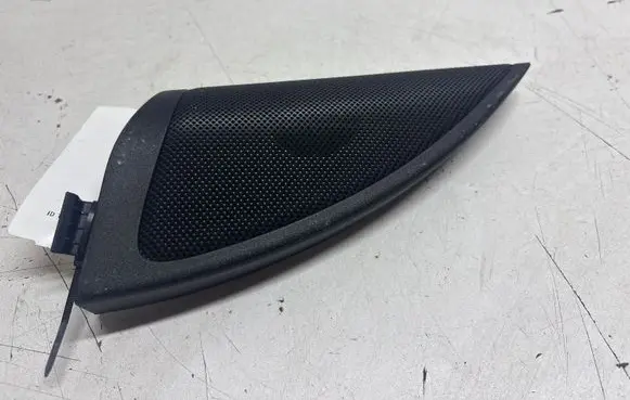 Mercedes-Benz ML W166 Front door high frequency speaker A2118200202