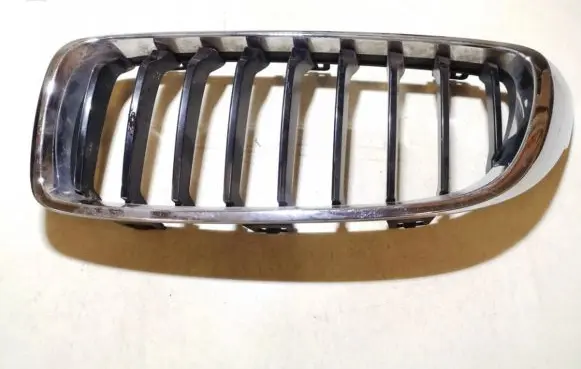 BMW 4 F32 F33 Front grill 7294813 7294815