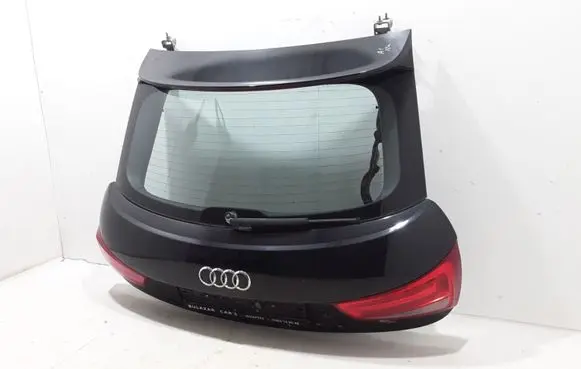Audi A1 Tailgate/trunk/boot lid 8X3827023