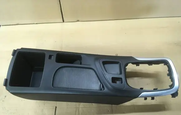 Opel Insignia A Central console drawer/shelf pad 