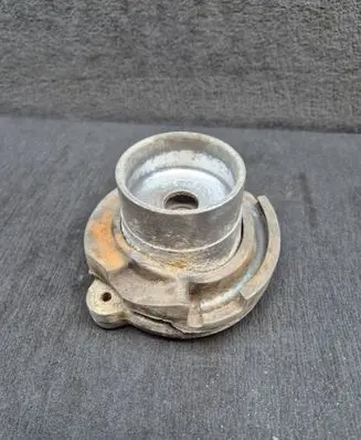 Audi A4 S4 B5 8D Coil spring mount 8D0513353