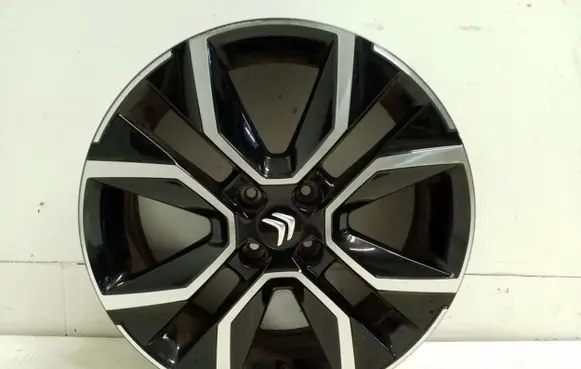 R18 alloy rim