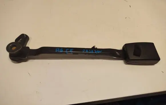 Audi A6 S6 C5 4B Front seatbelt buckle 4B0857756D