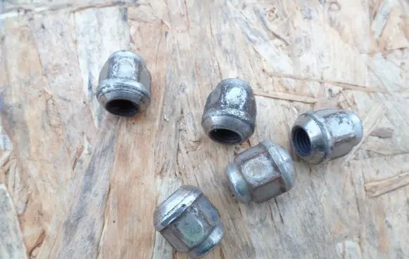 Honda FR-V Nuts/bolts 