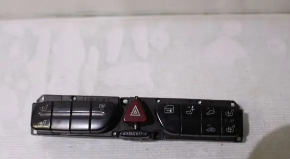 Mercedes-Benz C W203 A set of switches 2038210151