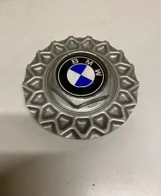 BMW 5 E34 Original wheel cap 131179828