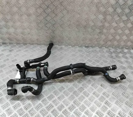 Peugeot 3008 III Engine coolant pipe/hose 9850492780