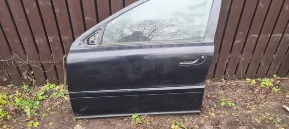 Volvo S60 Front door