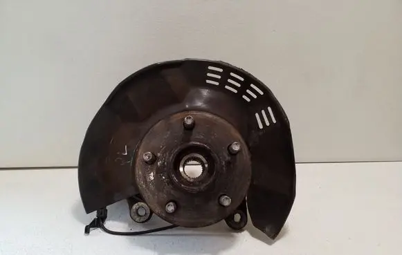 Toyota Corolla E210 E21 Front wheel hub