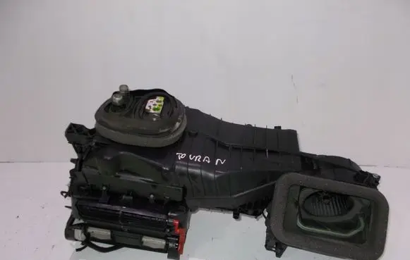 Interior heater climate box assembly