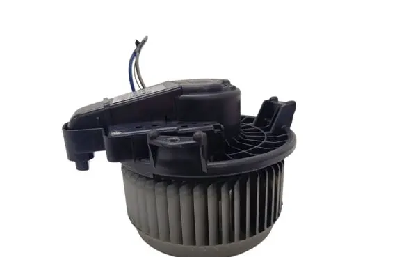 Toyota Auris 150 Heater fan/blower AV2727008103