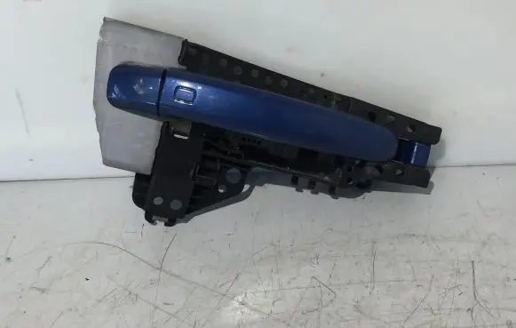 Audi A5 8T 8F Front door exterior handle 8T2837886B