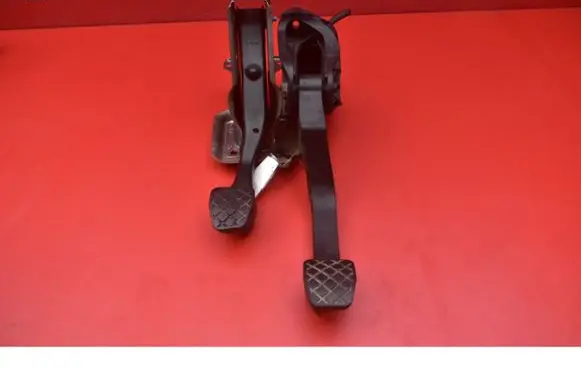 Skoda Superb B6 (3T) Accelerator throttle pedal 1K0721796K