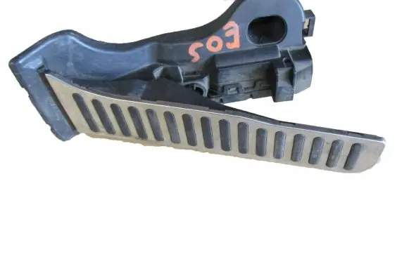 Volkswagen Eos Accelerator throttle pedal