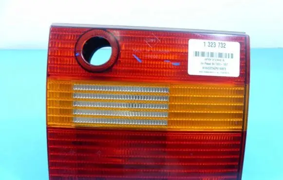 Volkswagen PASSAT B4 Rear/tail lights 3A9945108 IMPRK1323732