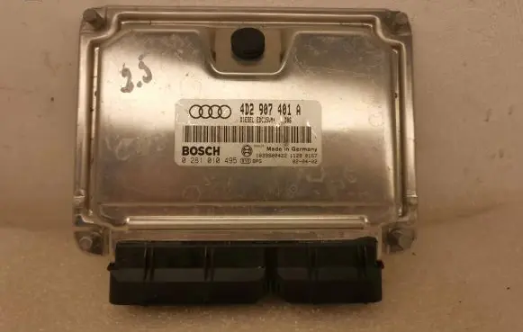 Audi A8 S8 D2 4D Engine control unit/module 4D2907401A 1039S00422 0281010495
