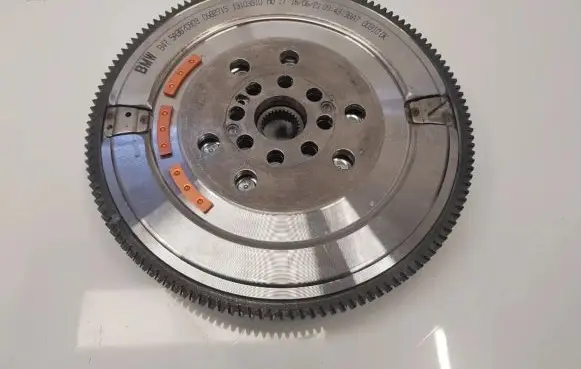 BMW 1 F20 F21 Dual mass flywheel 