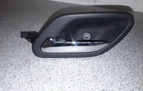 BMW 5 E39 Front door interior handle 8125513