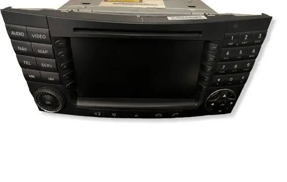 Mercedes-Benz E W211 Radio/GPS head unit trim A2118204497