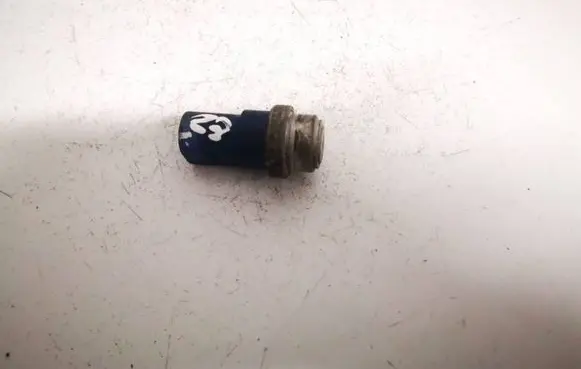 Coolant temperature sensor