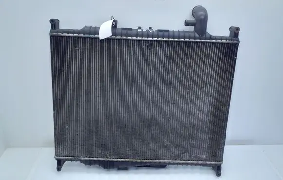 Land Rover Discovery 4 - LR4 Coolant radiator AH328005BA