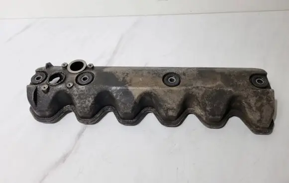 Volkswagen Crafter Rocker cam cover 074103475G