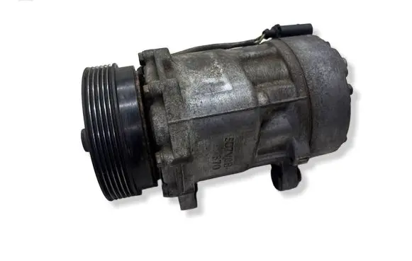 Skoda Octavia Mk1 (1U) Air conditioning (A/C) compressor (pump) SD7VCB