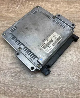Peugeot 406 Engine control unit/module ECU 9635157080 0281010248 EDC15C203