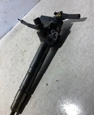 Skoda Octavia Mk3 (5E) Fuel injector 04L130277G