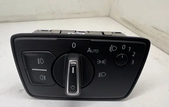 Volkswagen PASSAT B8 Light switch 3G0941633