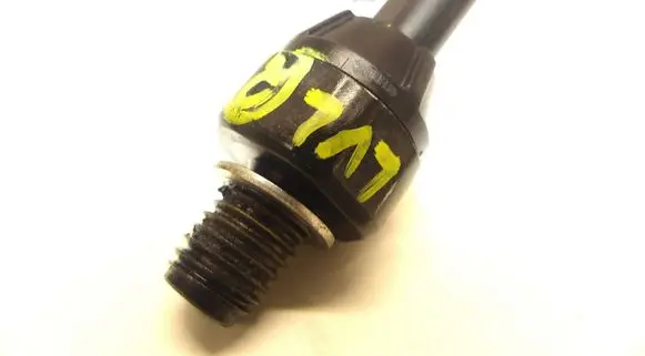 Opel Astra K Oil pressure sensor 