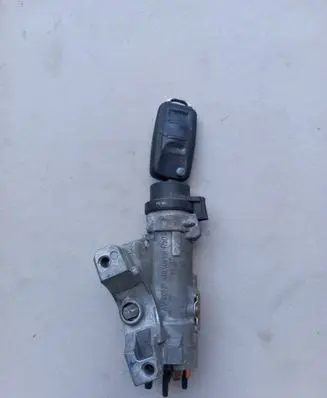 Skoda Superb B5 (3U) Ignition lock 4B0905851N 4B0905849 BK704160200