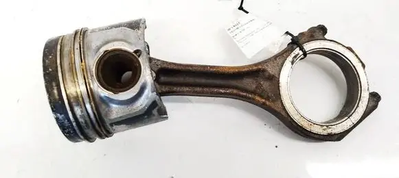 Audi Q7 4L Piston with connecting rod 