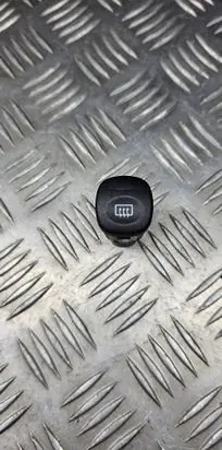 Ford Focus Windscreen/window heater switch D3L0A