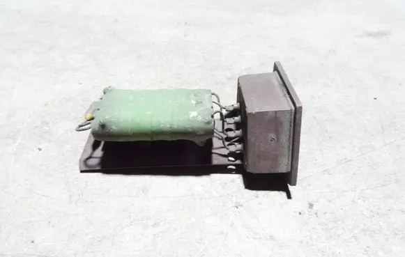 Volvo S80 Heater blower motor/fan resistor 9092610199